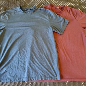 Travis Mathew Men's XXL T-Shirt Set - Blue and Red